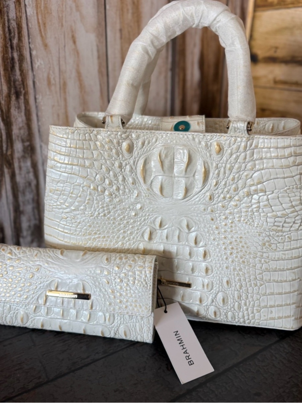 Firm BRAHMIN Small Denise Chantilly Melbourne Leather Tote & Cordelia wallet NWT - Picture 11 of 12